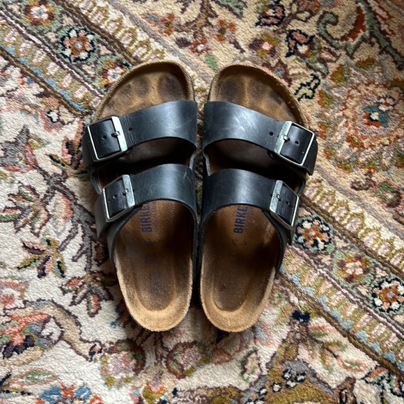 Excelled used condition black oiled leather Arizona Birkenstock sz 37 regular - Picture 2 of 8